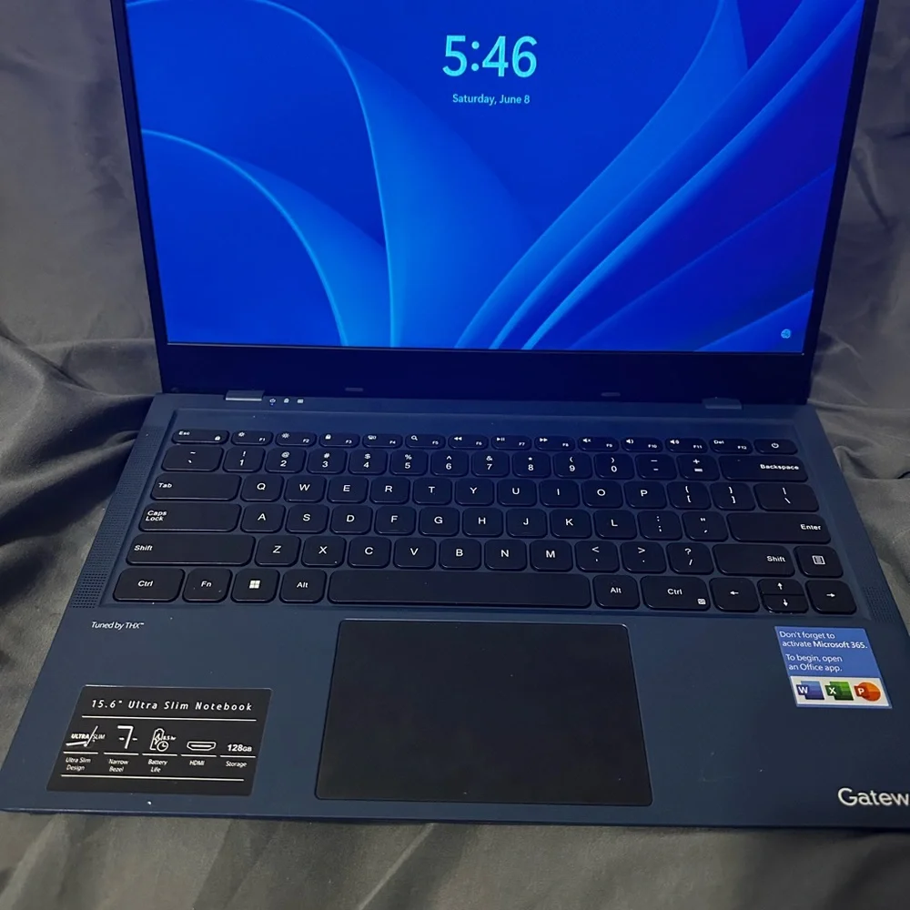 Gateway ultra slim notebook